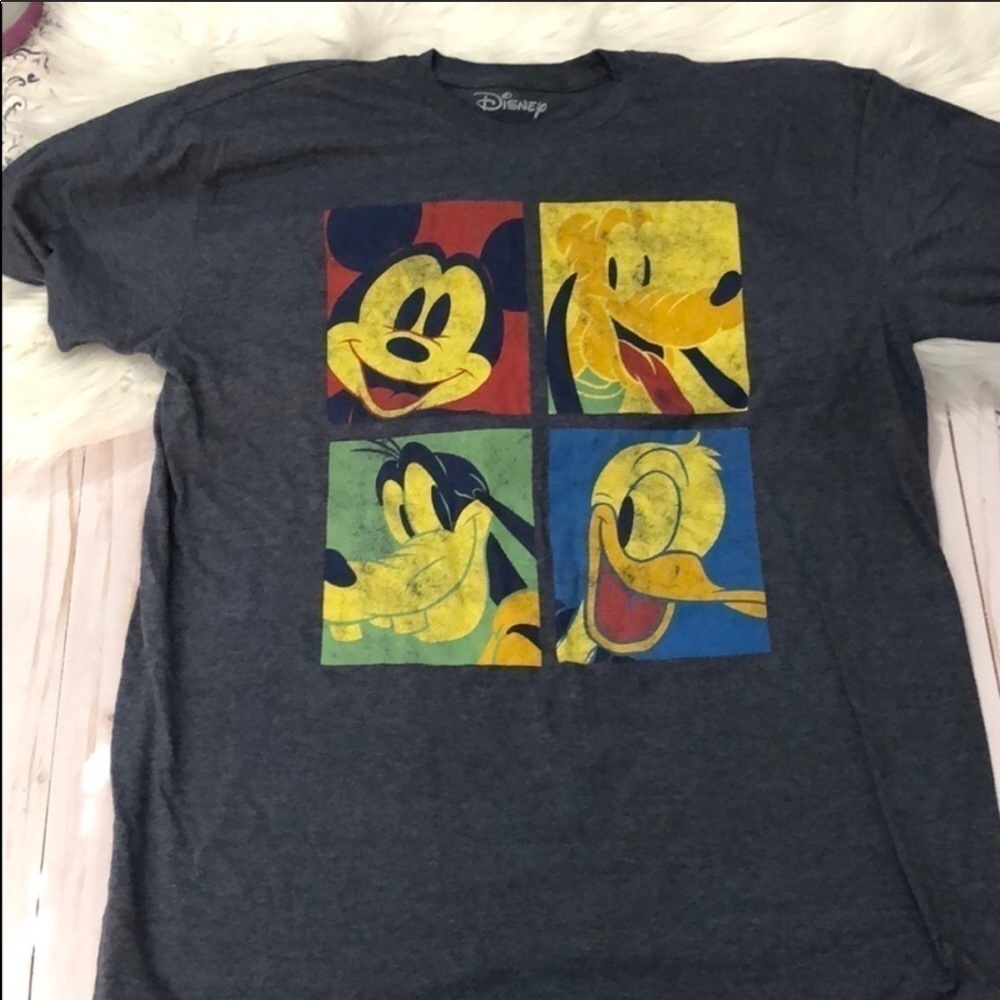 Disney t-shirt size XL EUC